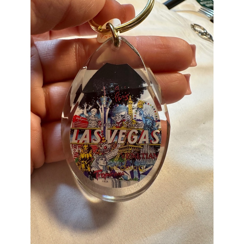 Vintage Las Vegas Souvenir Keychain Acrylic Teardrop Strip Landmarks Collage